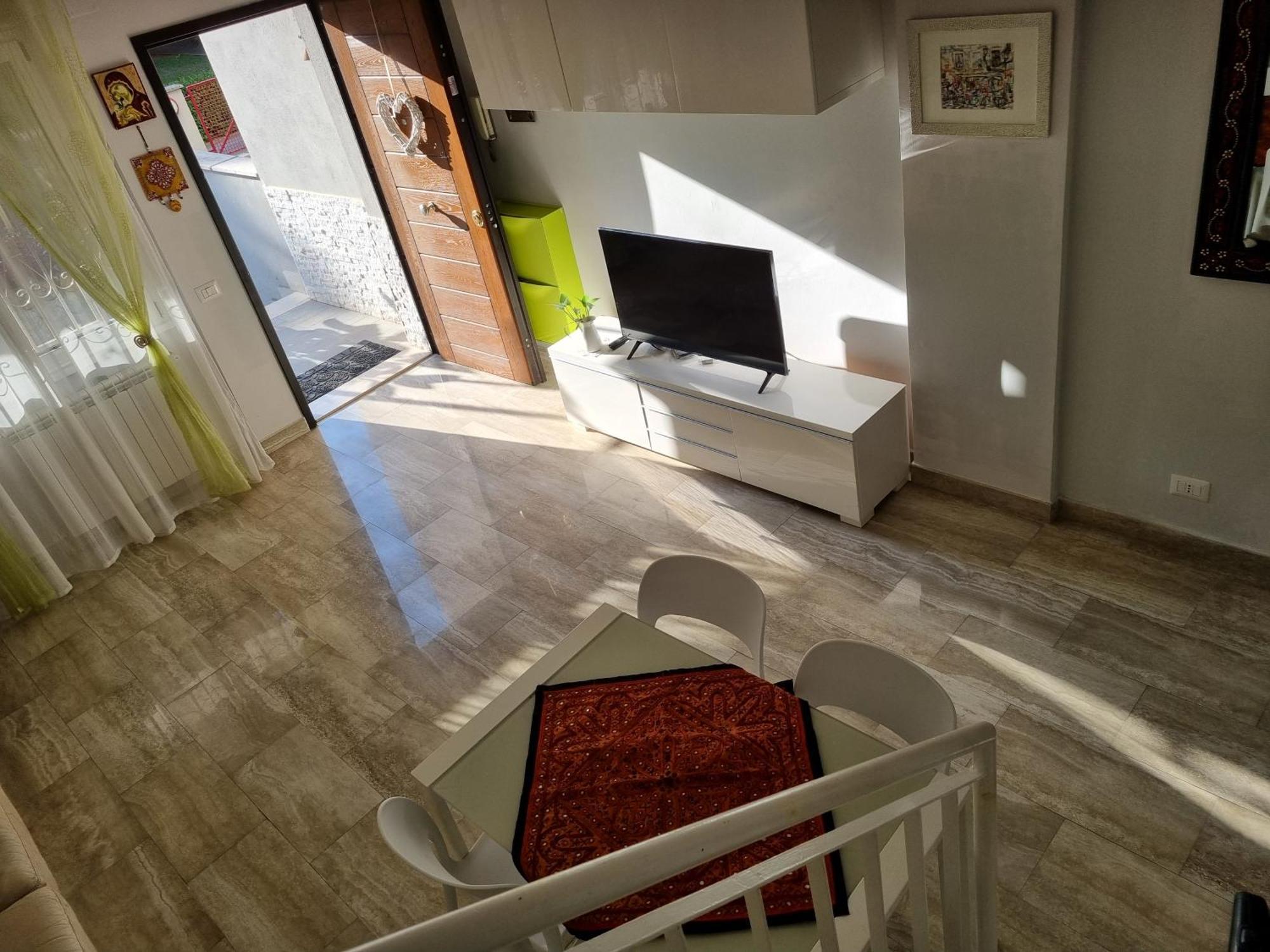 Intero Appartamento Con Giardino E Parcheggio Rome Exterior photo